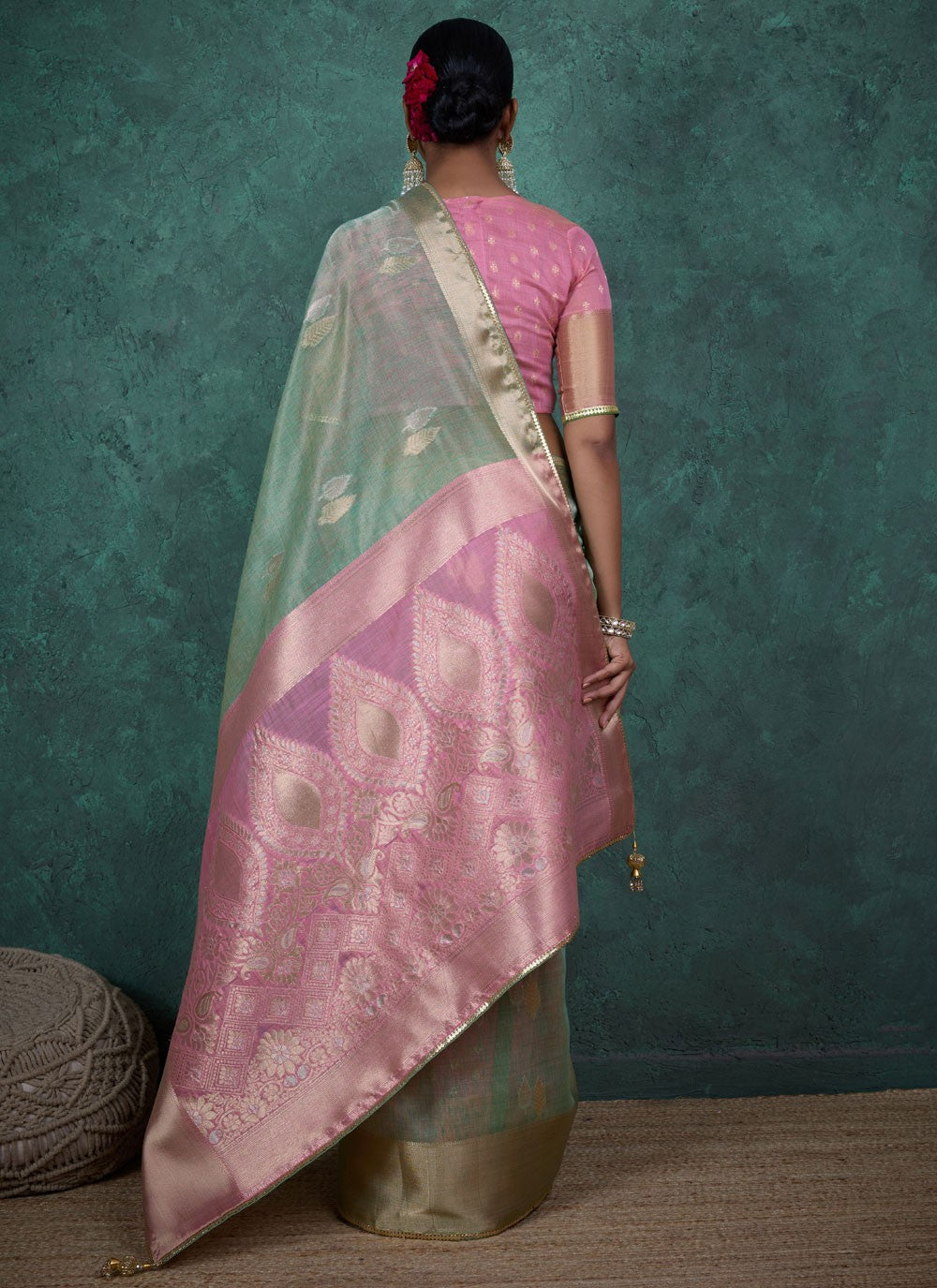 Sea Green Linen Classic Saree Woven, Zari S15711