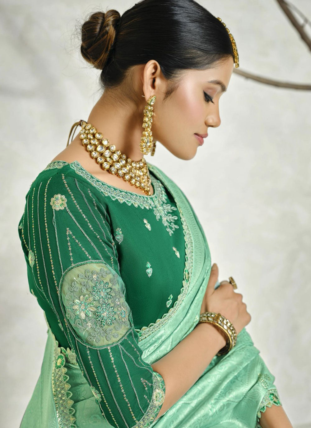 Border Work Silk Sea Green Classic Saree S15449