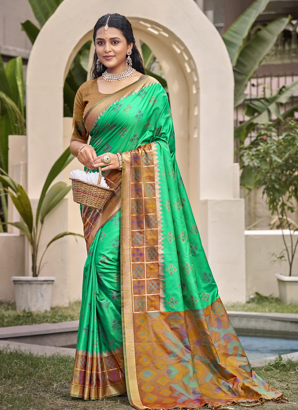 Classic Saree Weaving Zari Sea Green Silk S12820