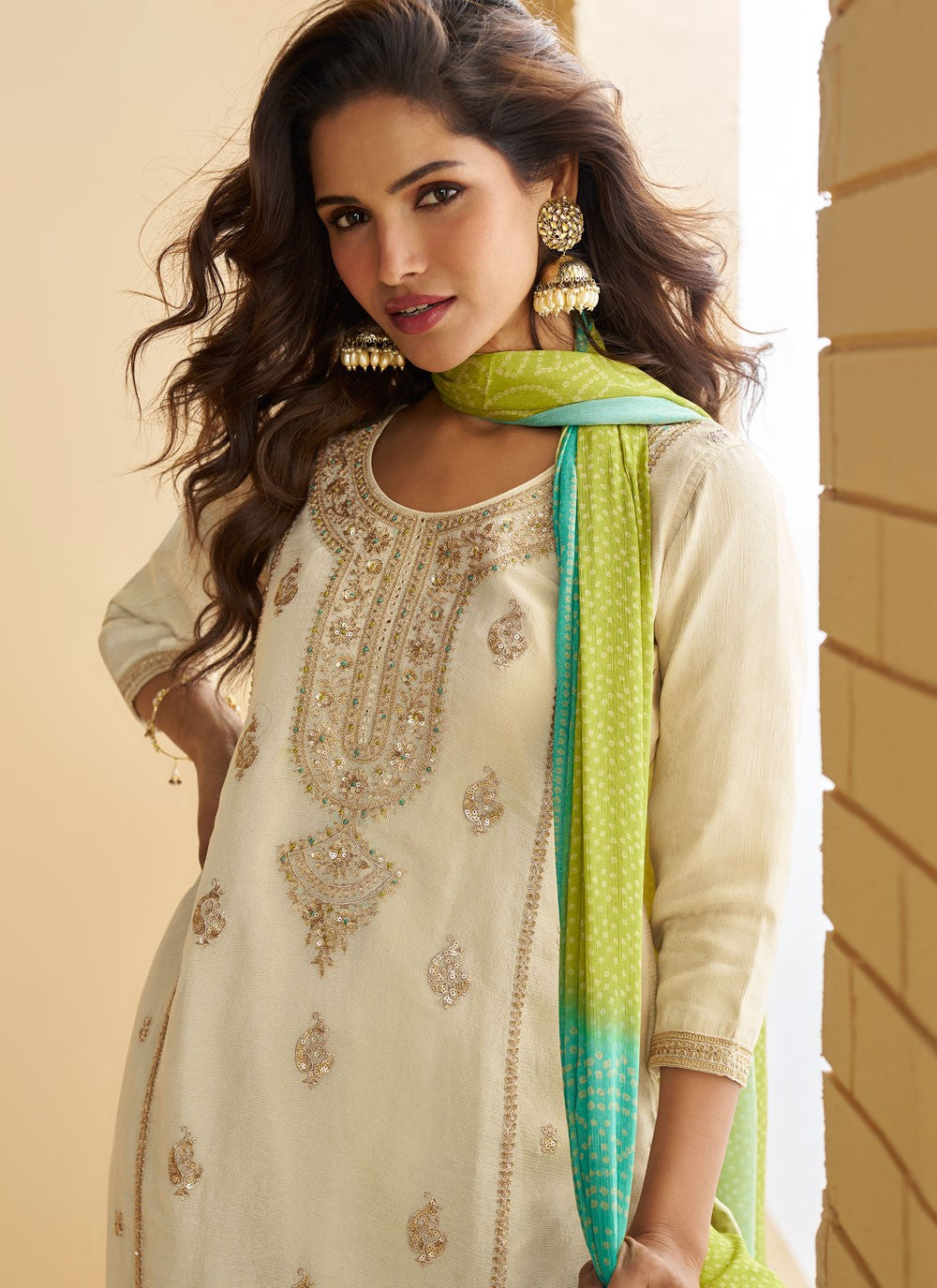 Palazzo Suit Embroidered, Sequins Cream T8869
