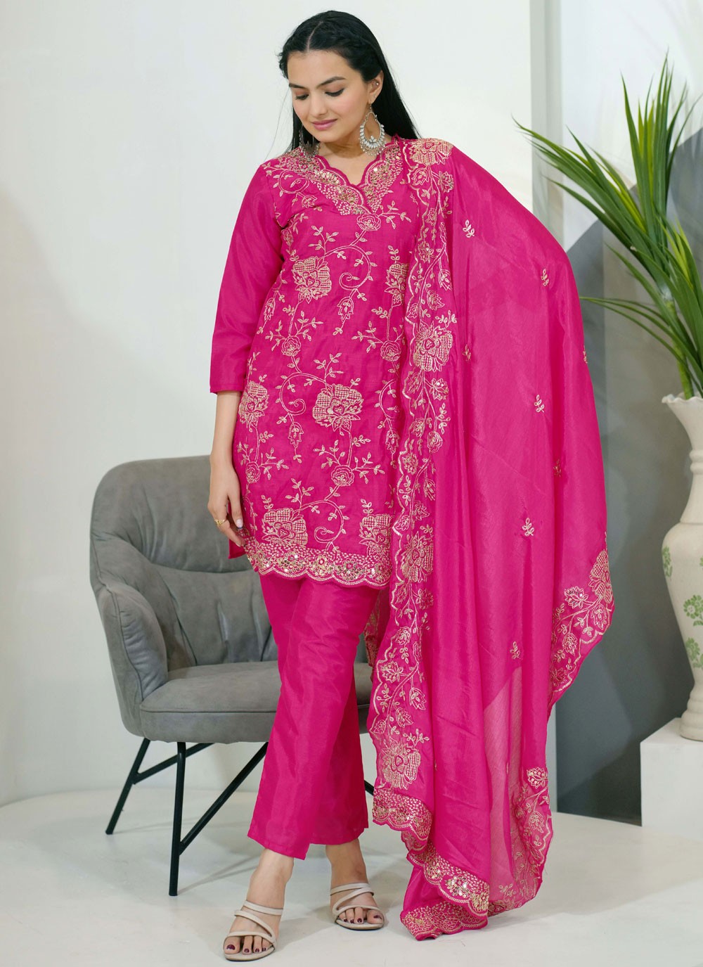 Salwar Suit Embroidered Pink Chinon T5315