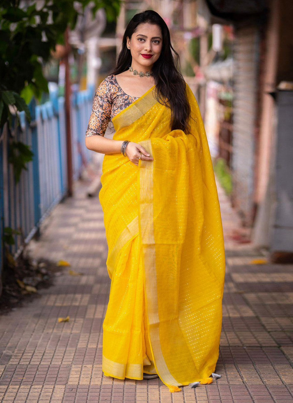 Contemporary Printed Linen Saree - S5771