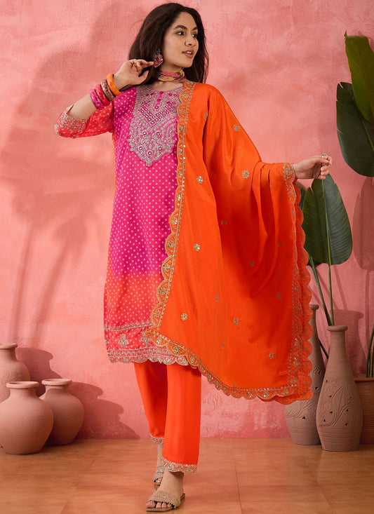 Archive Embroidered, Sequins, Zari 316808 Magenta T6835