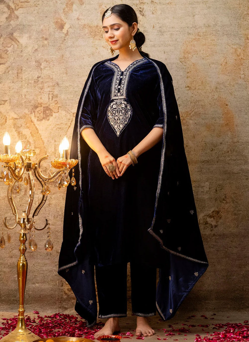 Embroidered Velvet Navy Blue Salwar Suit T6128
