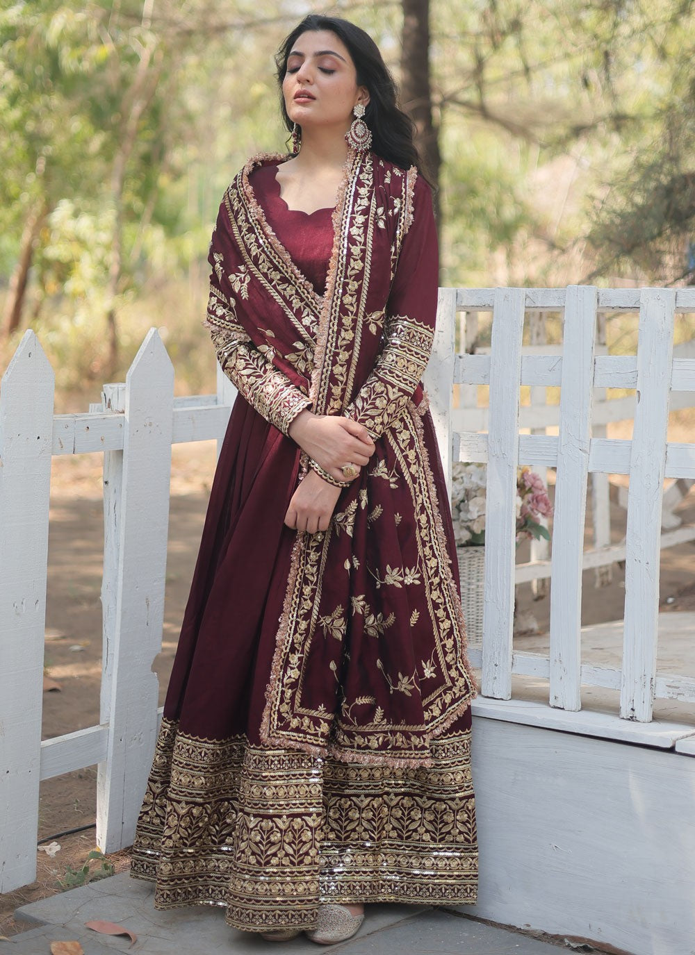 Vichitra Silk Gown - G1527