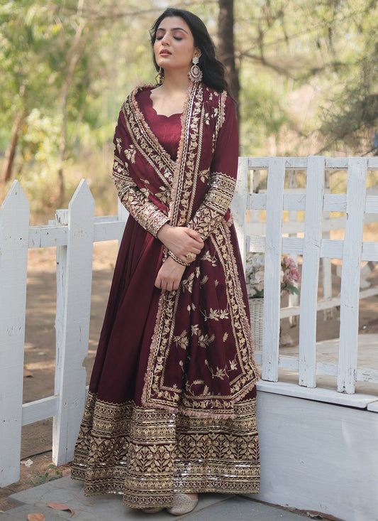 Vichitra Silk Gown - G1527