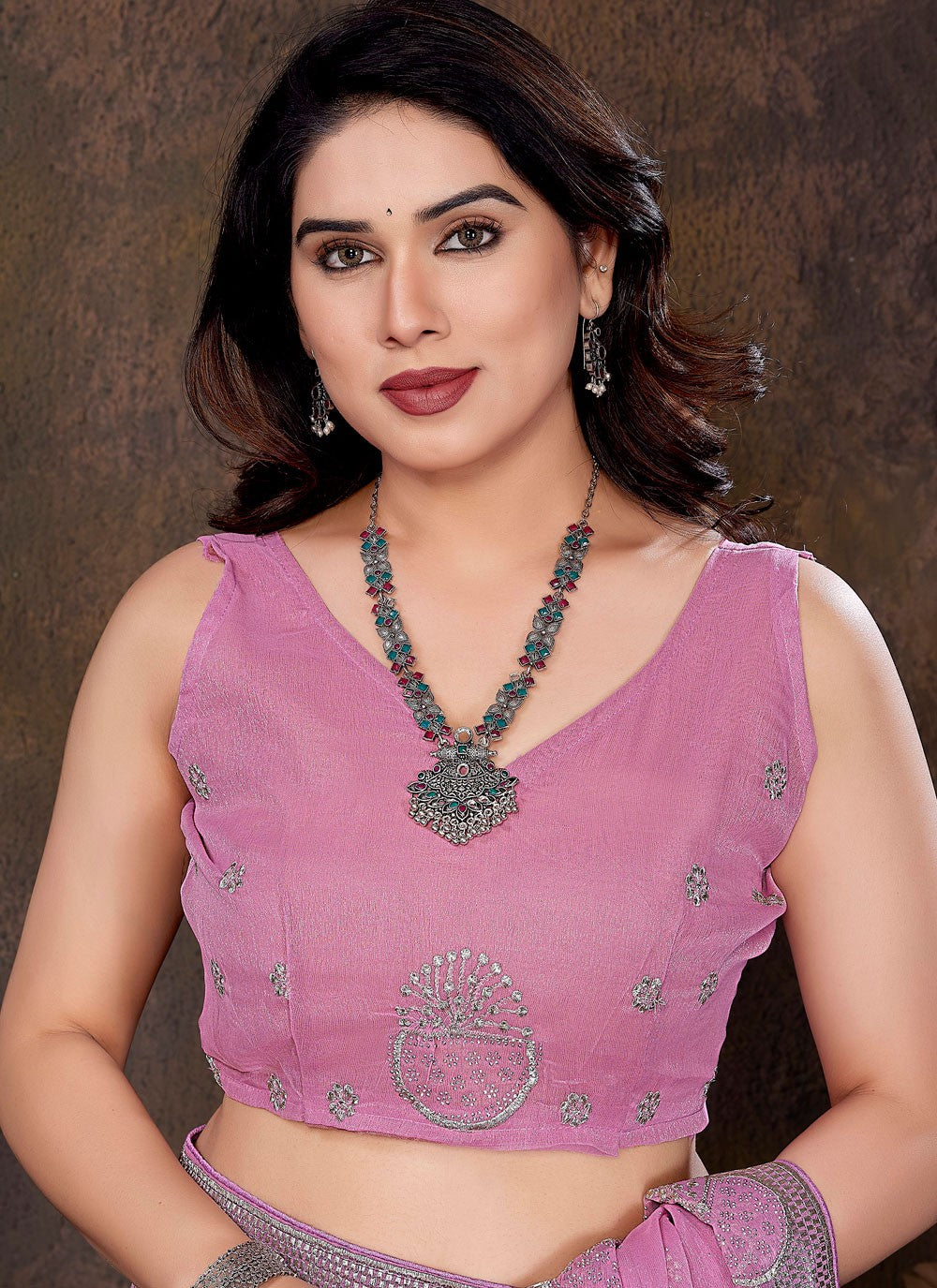 Embroidered Shimmer Magenta Classic Saree S14998