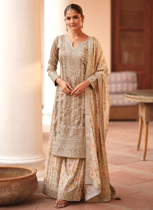 Palazzo Suit Embroidered Beige T8666