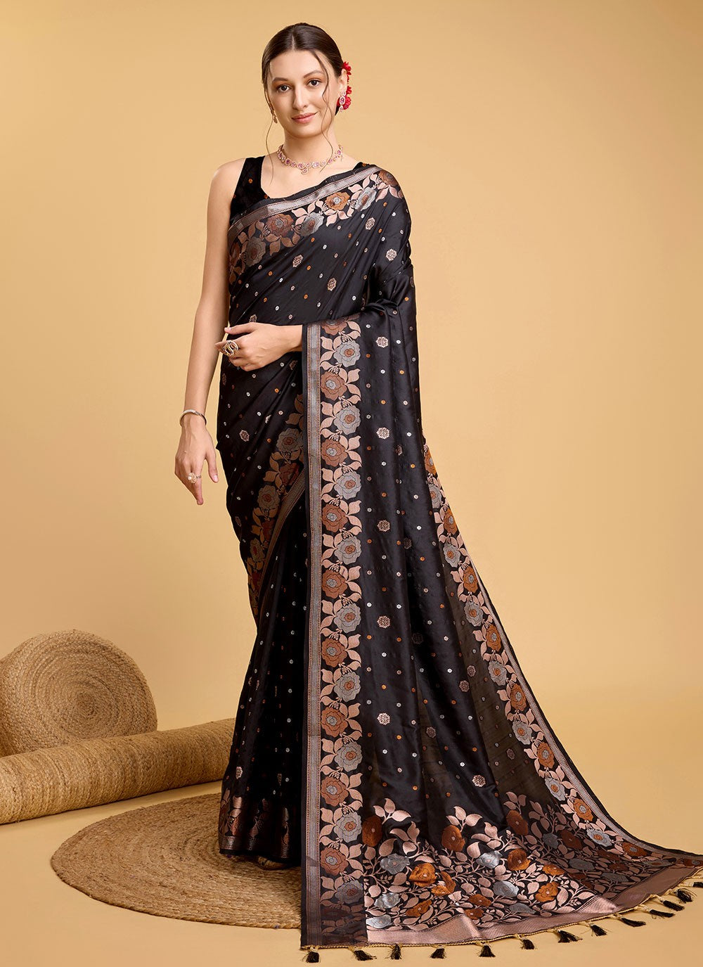 Classic Jacquard Work Silk Saree - S5657