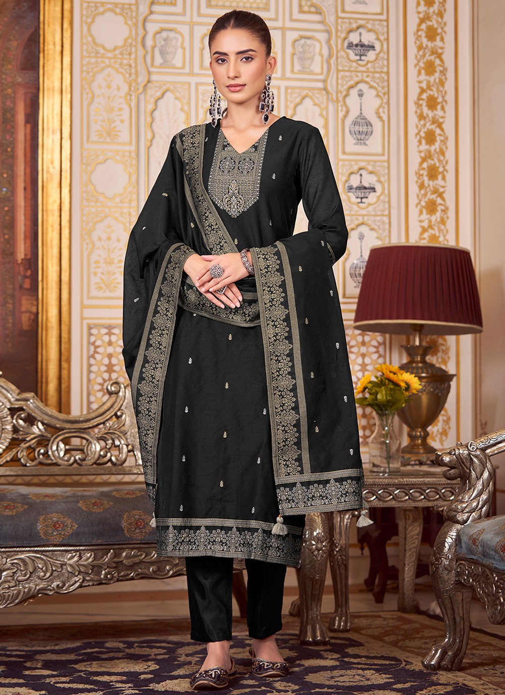Embroidered Silk Blend Black Salwar Suit T5926