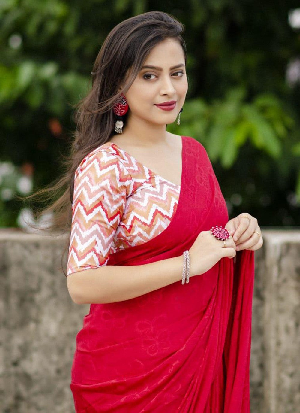 Trendy Woven Jute Silk Saree - S5779