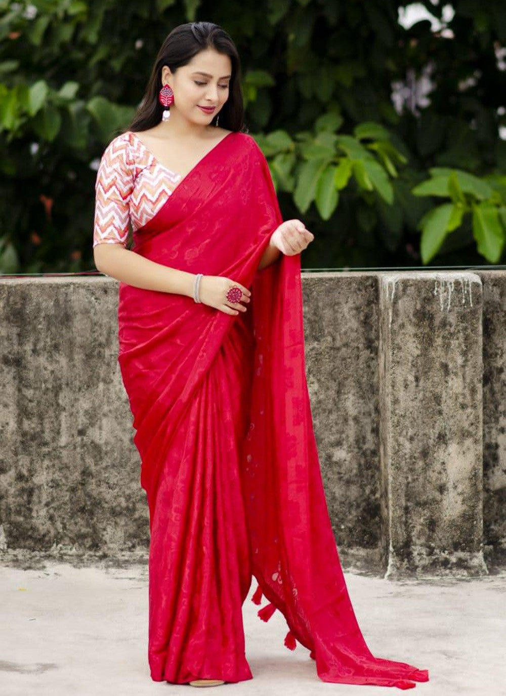 Trendy Woven Jute Silk Saree - S5779