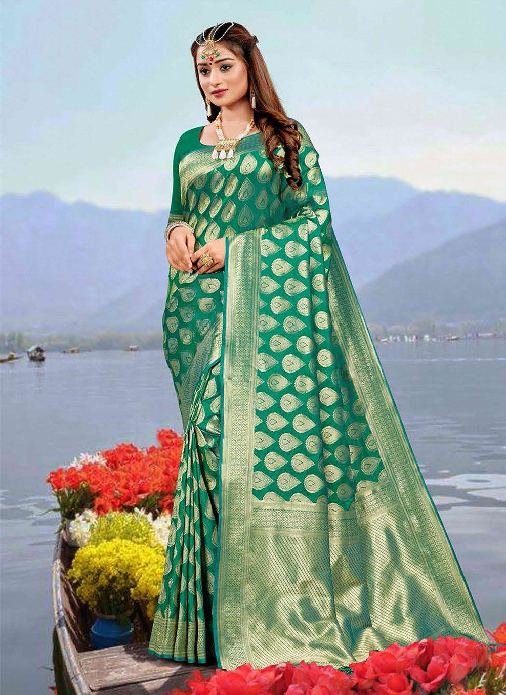 Trendy Woven Silk Saree - S5219