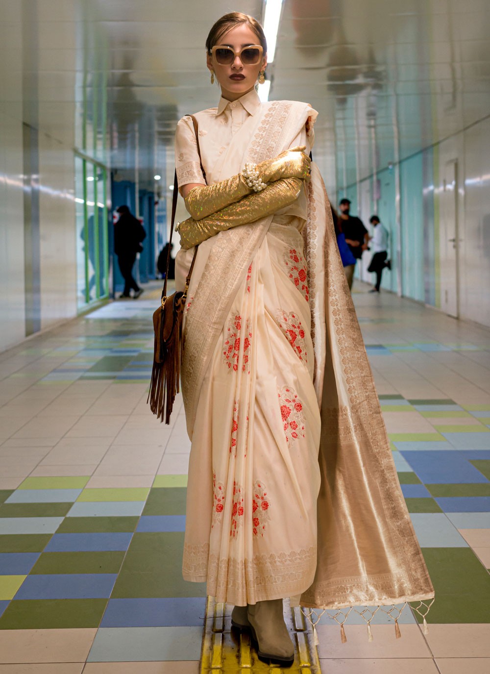 Classic Weaving Zari Silk Saree - S7531