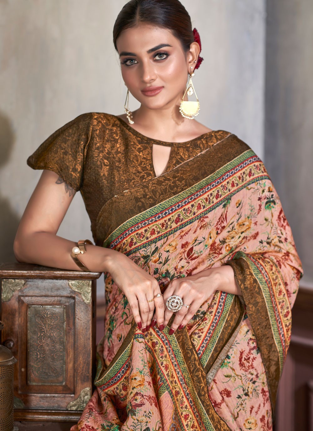 Classic Jacquard Work Silk Saree - S7402