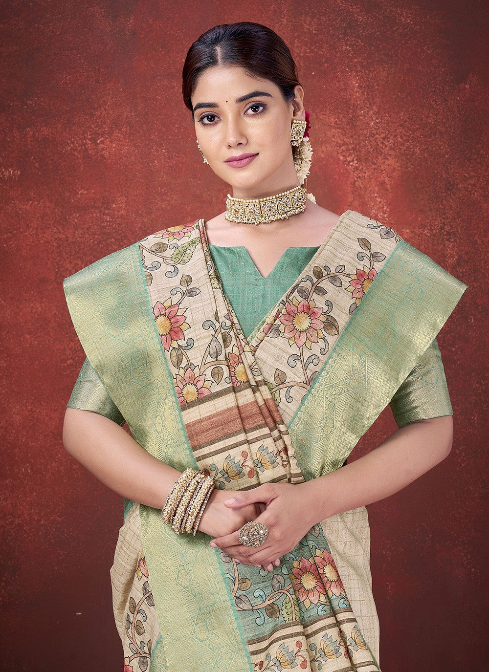 Beige Silk Contemporary Saree Jacquard Work, Printed S19633
