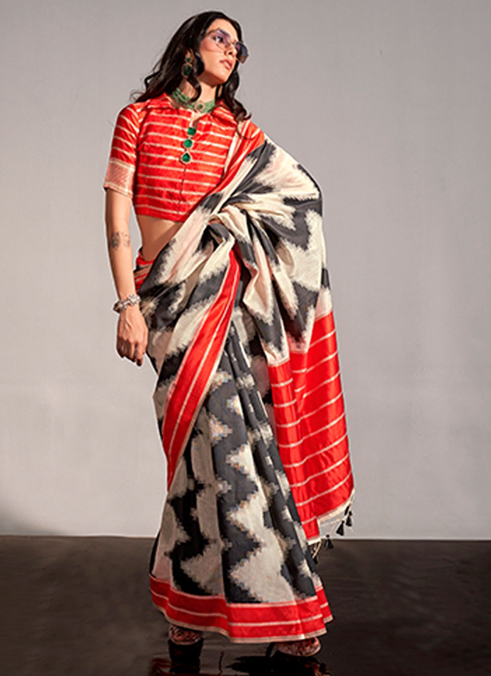 Classic Woven Silk Saree - S6866