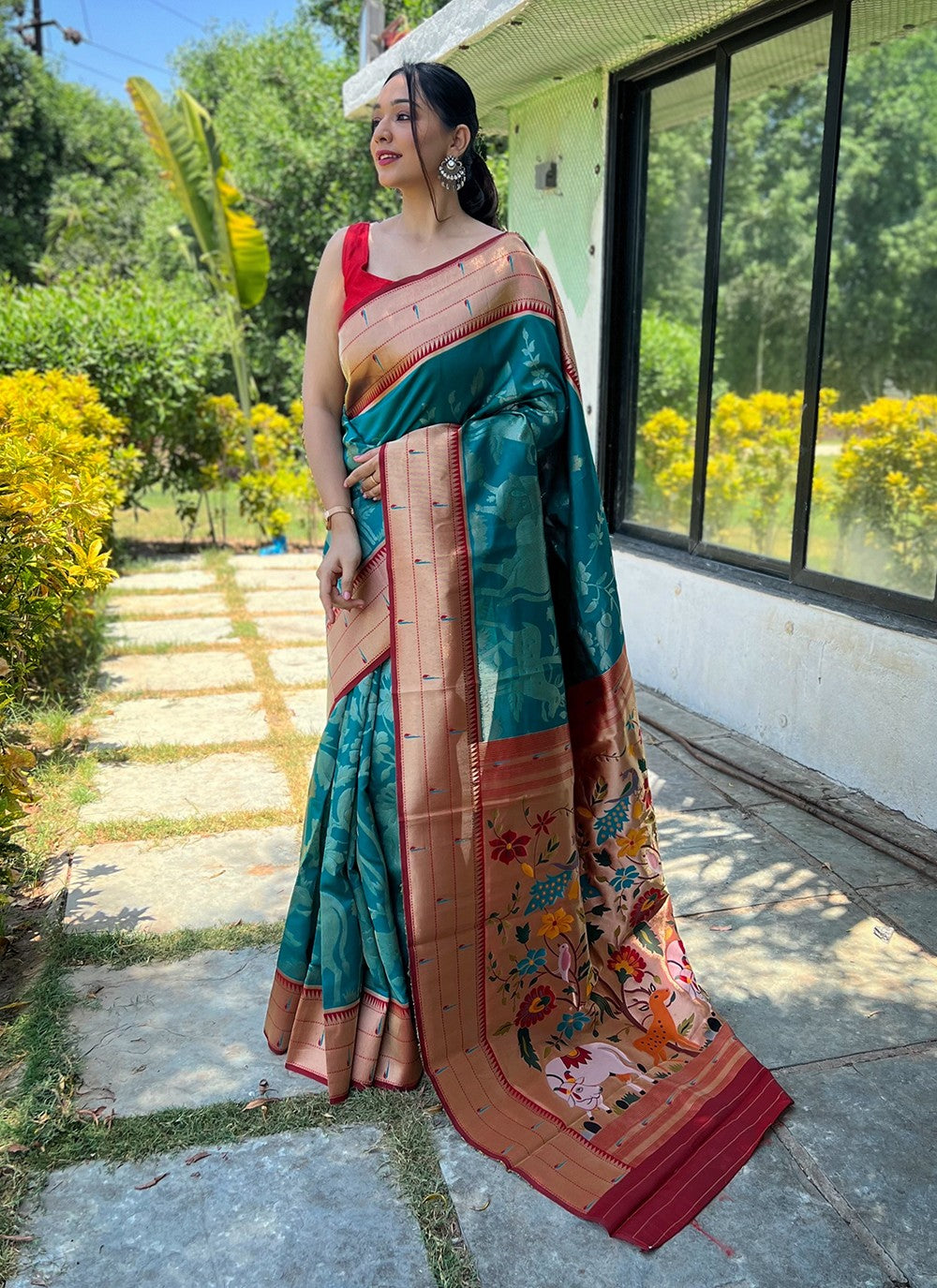 Saree Woven Silk Saree - S3151