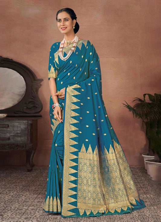 Traditional Woven Silk Saree - S7336