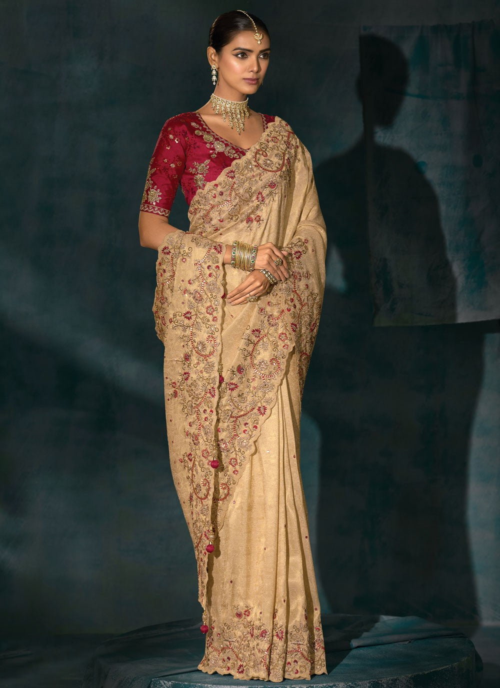 Cream Silk Trendy Saree Cutdana, Embroidered, Mirror, Moti, Thread, Zari S19720