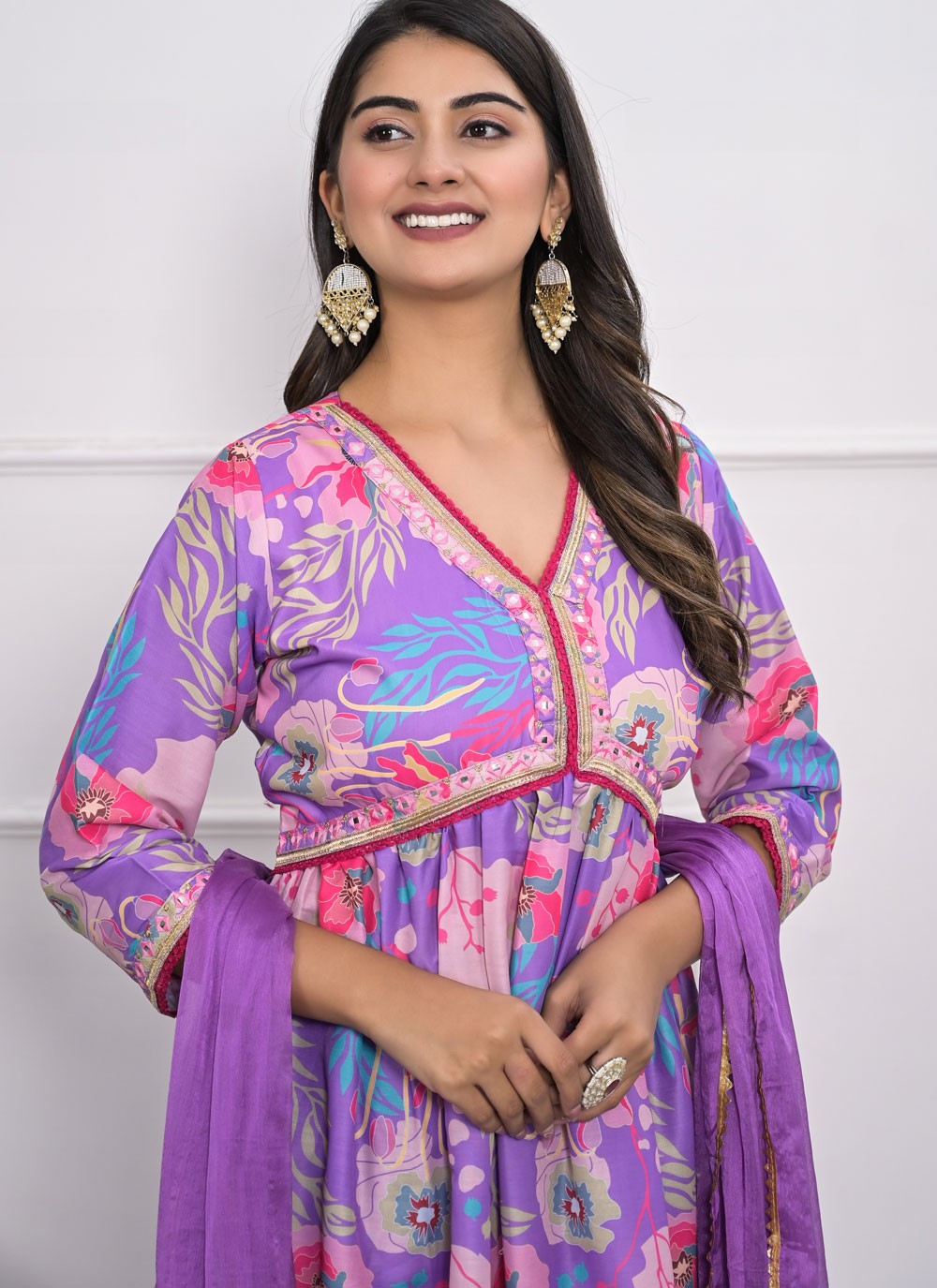 Silk, Viscose Salwar Suit - T3991