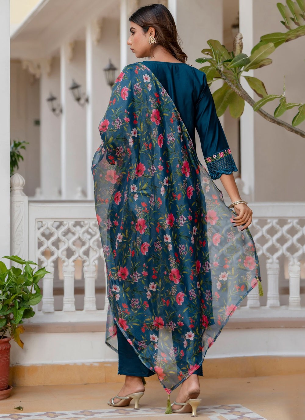 Embroidered Silk Morpeach Salwar Suit T6140