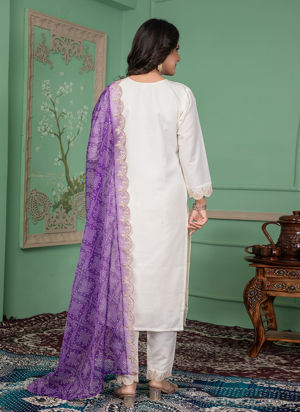 Pant Style Suit Embroidered Off White Silk T5021