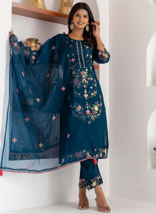 Archive Embroidered 316442 Morpeach T6721