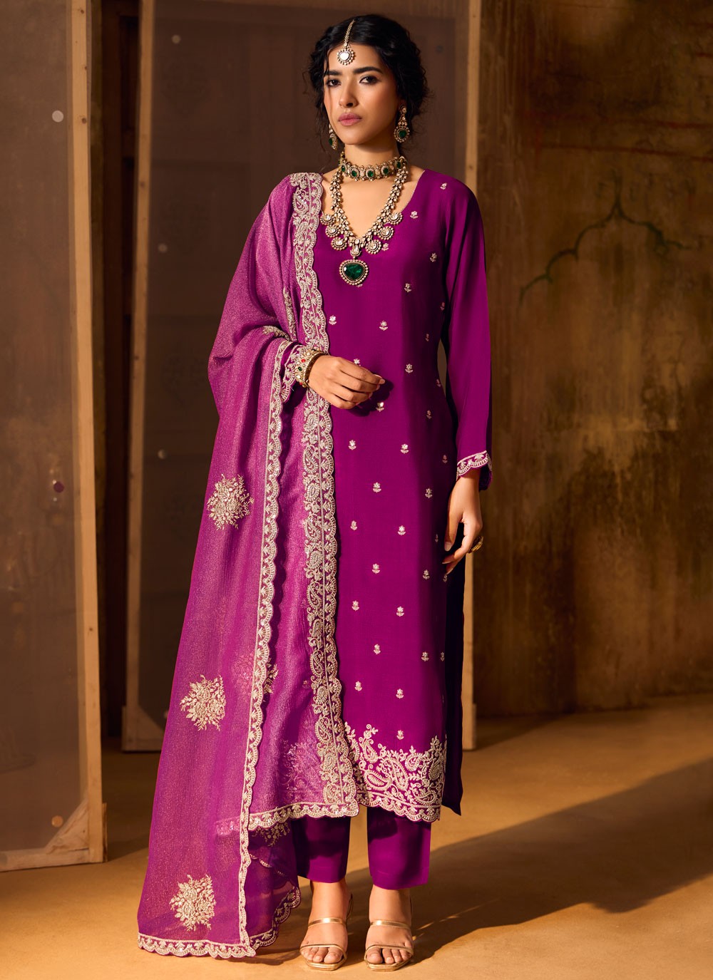 Salwar Suit Embroidered Purple Silk T5554