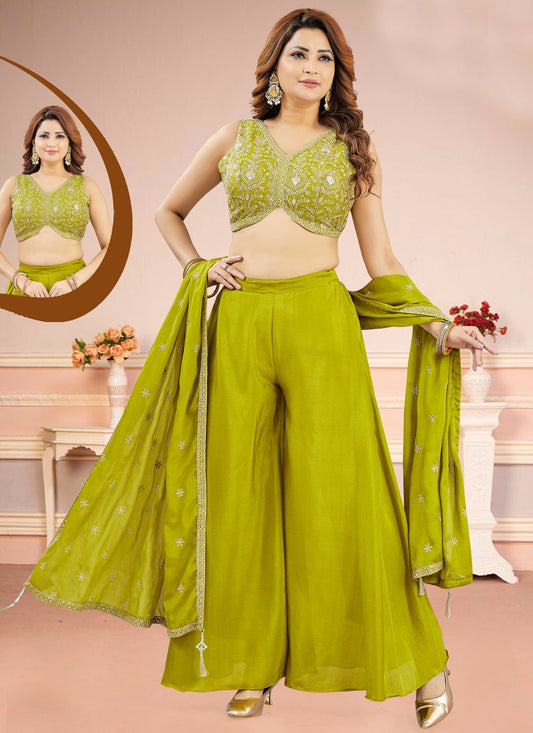 Salwar Suit Embroidered Green Silk T5806