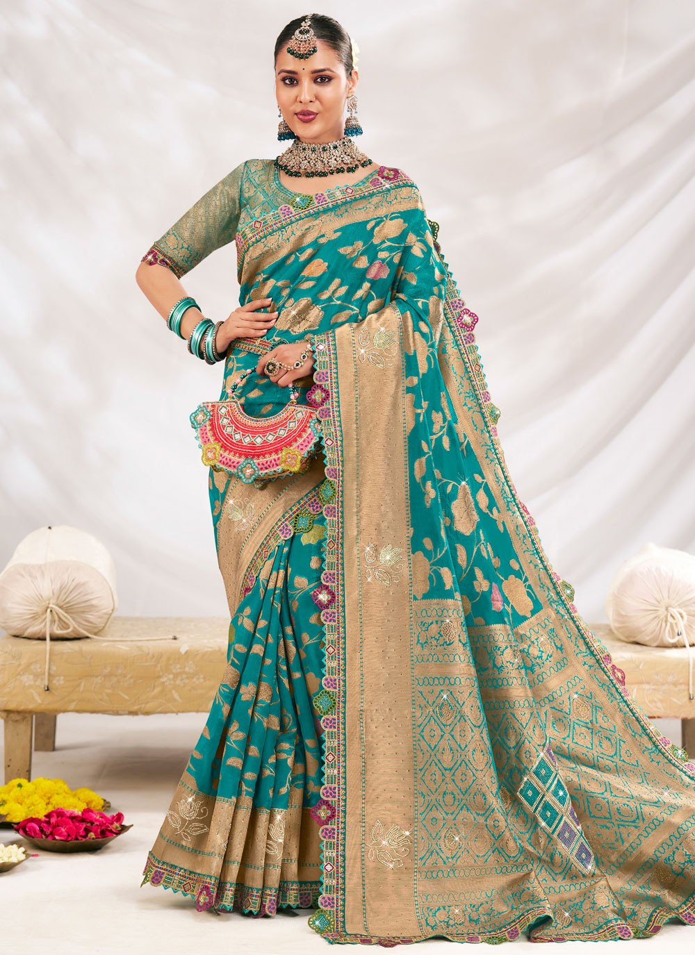 Green Silk Contemporary Saree Fancy Work S19614