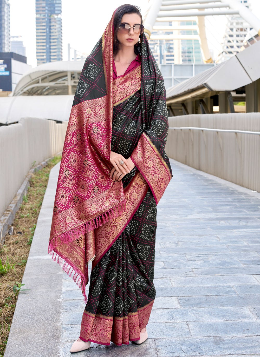 Multi Colour Silk Classic Saree Weaving Zari S18077