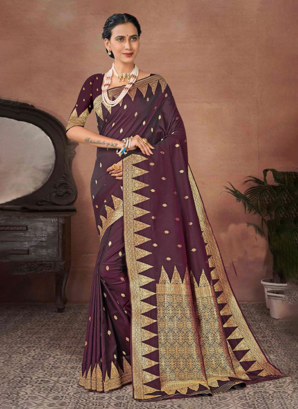 Traditional Woven Silk Saree - S7336