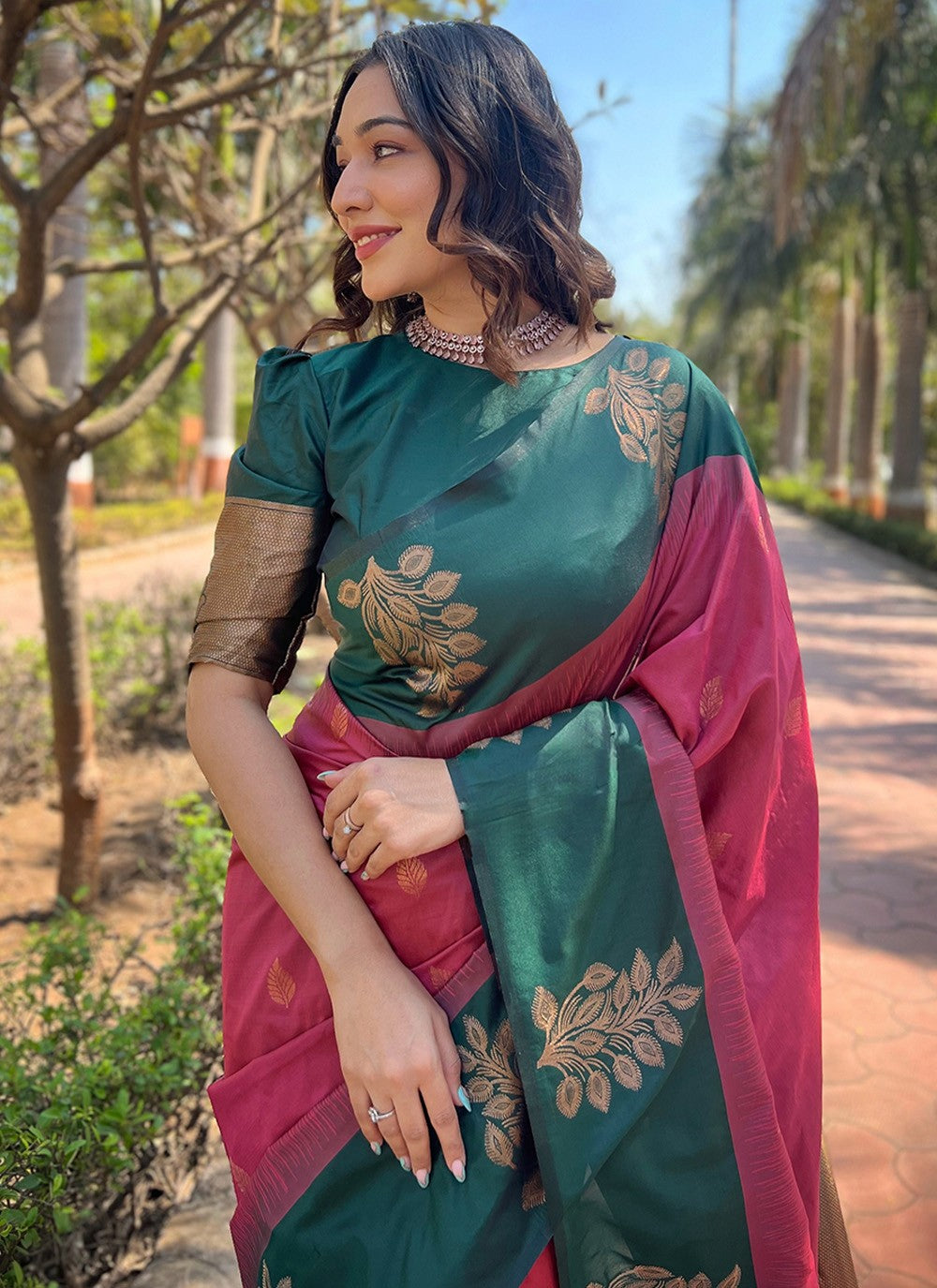 Traditional Weaving Zari Silk Saree - S8300