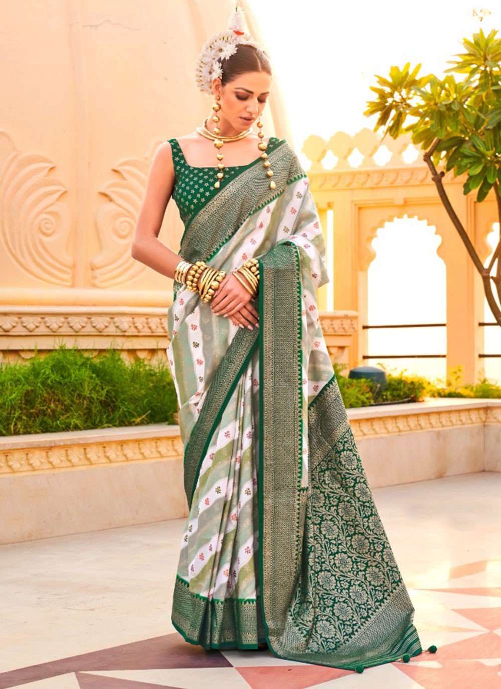 Classic Foliage Prints Silk Saree - S7236