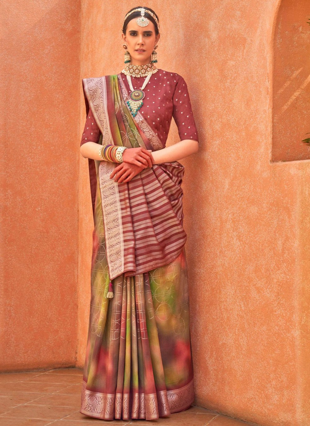 Classic Foliage Prints Silk Saree - S7811