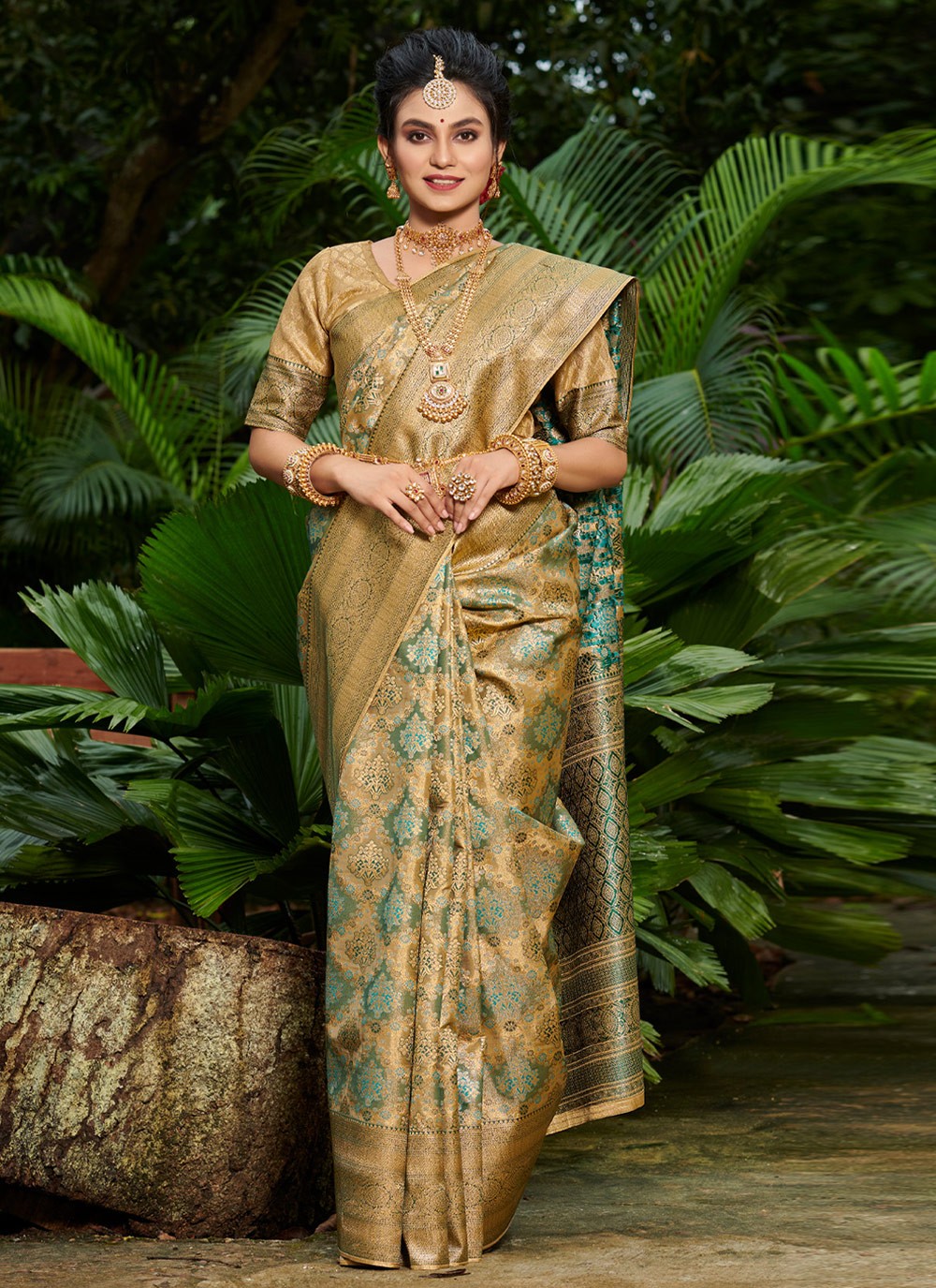 Traditional Weaving Zari Silk Saree - S3497
