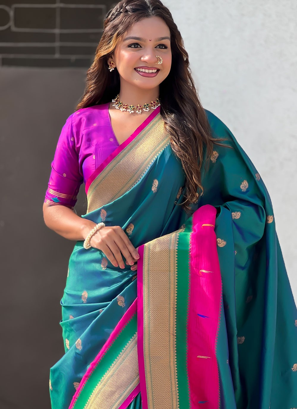 Green Silk Classic Saree Weaving Zari S15778