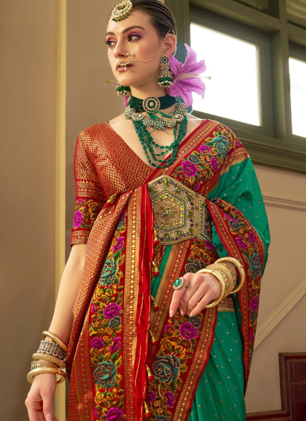 Border Work, Jacquard Work, Meenakari, Weaving Zari Silk Saree - S11736