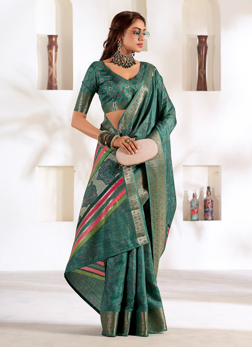 Classic Foliage Prints Silk Saree - S7160