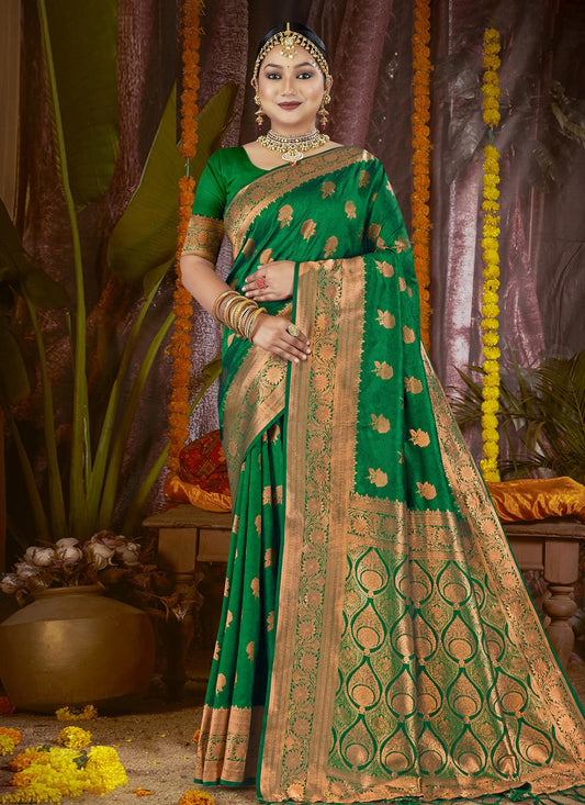 Weaving Zari Silk Green Saree S14608