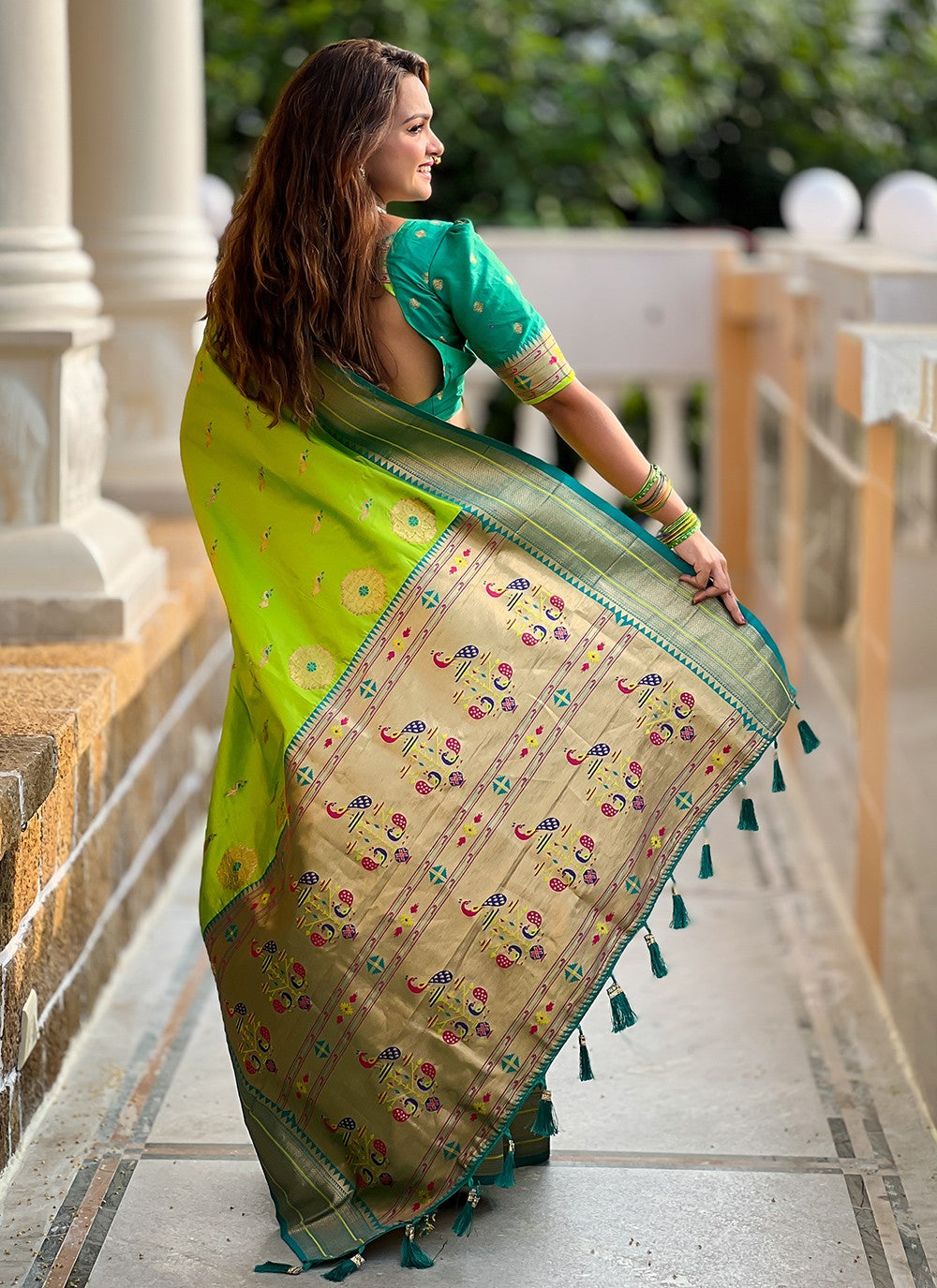 Green Silk Contemporary Saree Woven S16045