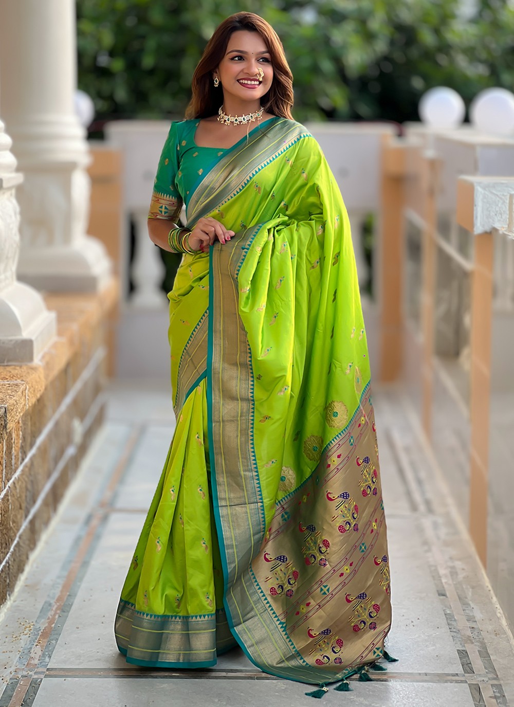 Green Silk Contemporary Saree Woven S16045