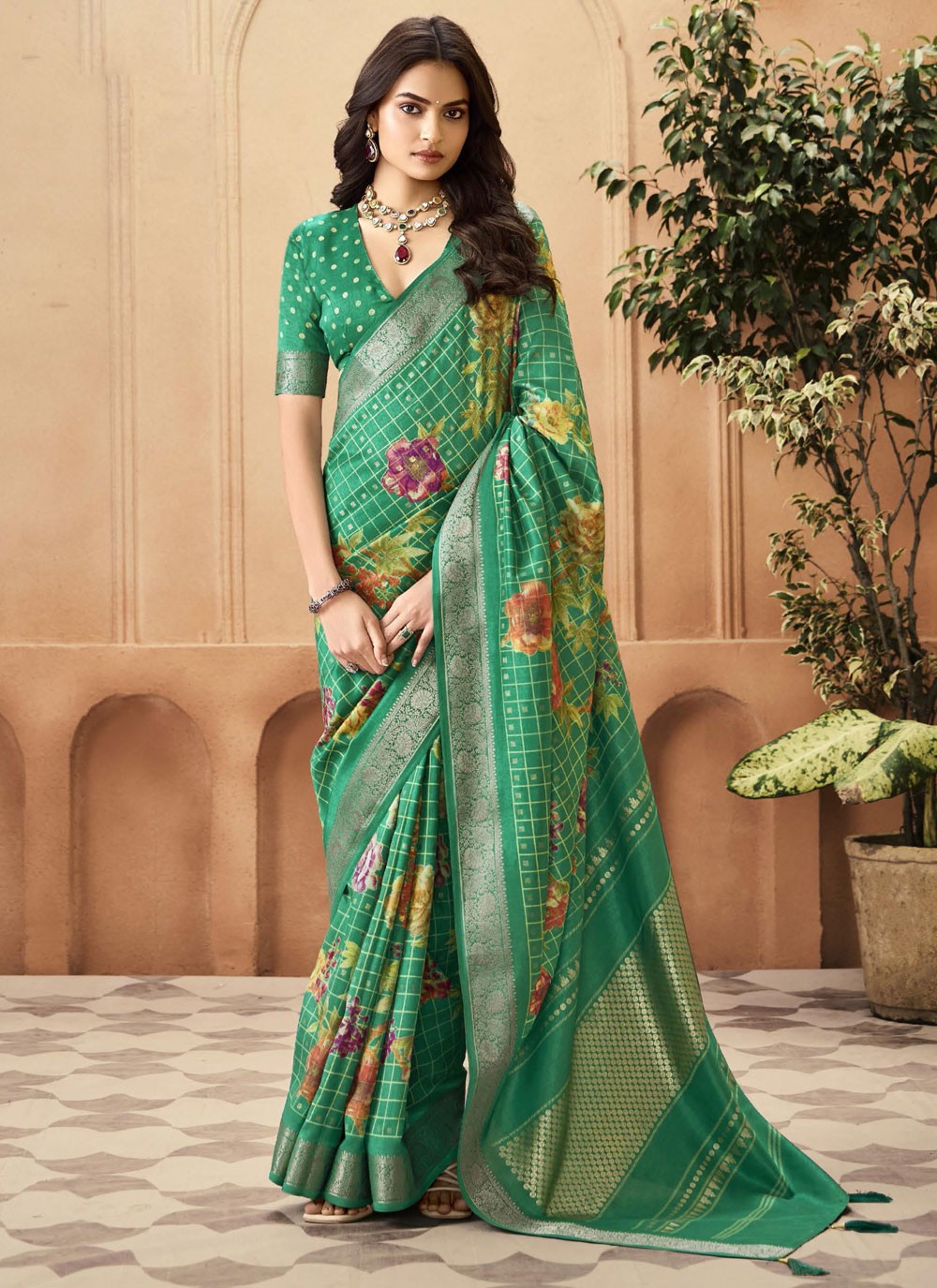 Green Silk Contemporary Saree Printed, Weaving Zari S16291