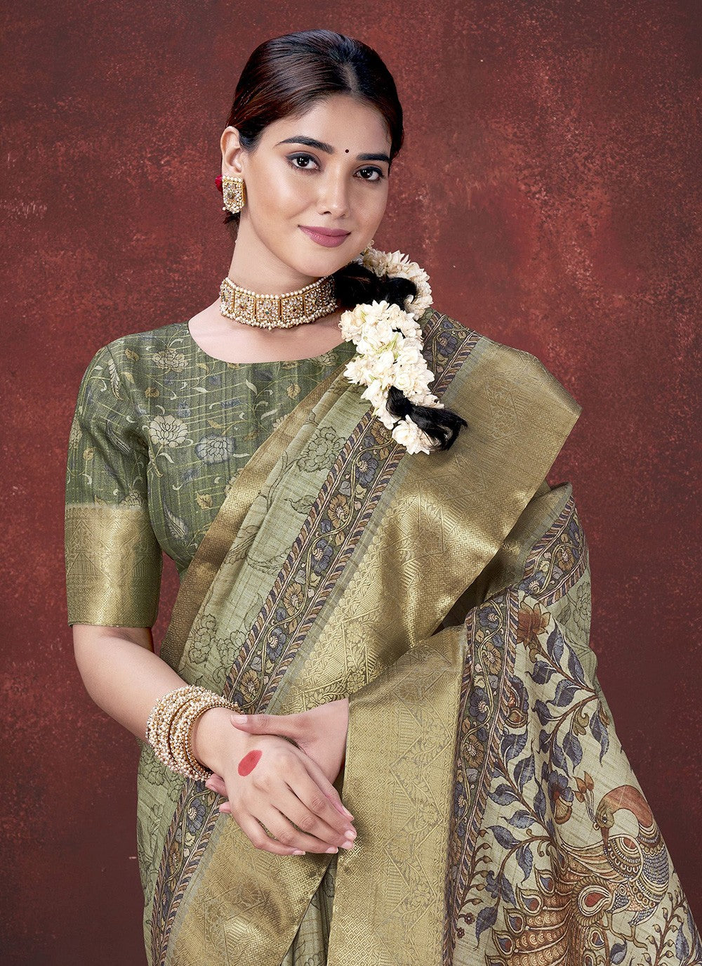 Green Silk Contemporary Saree Foliage Prints S19630