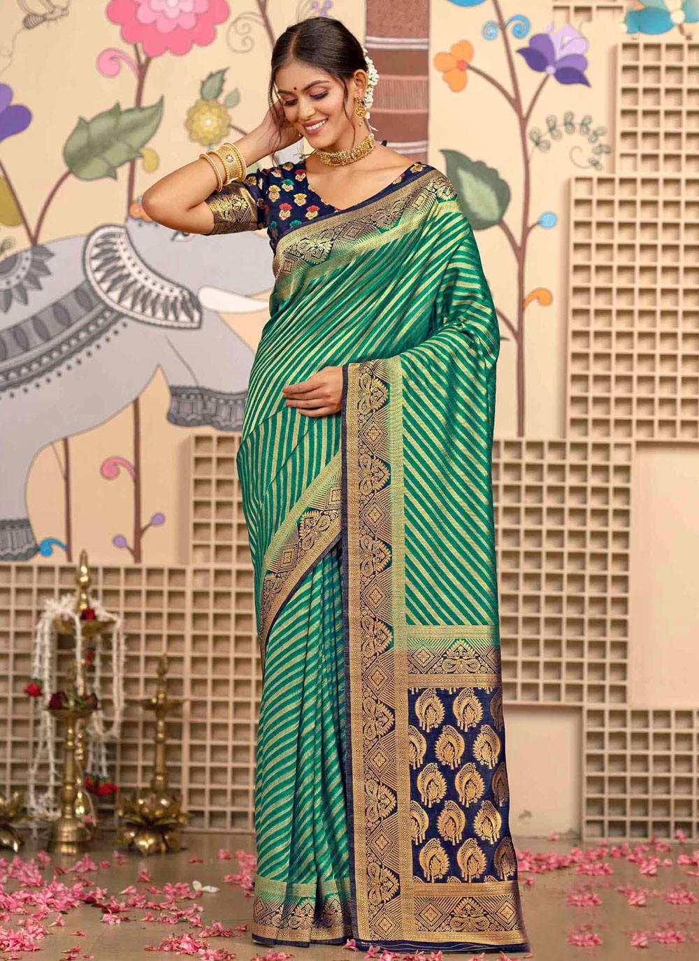 Green Silk Contemporary Saree Weaving Zari S20393