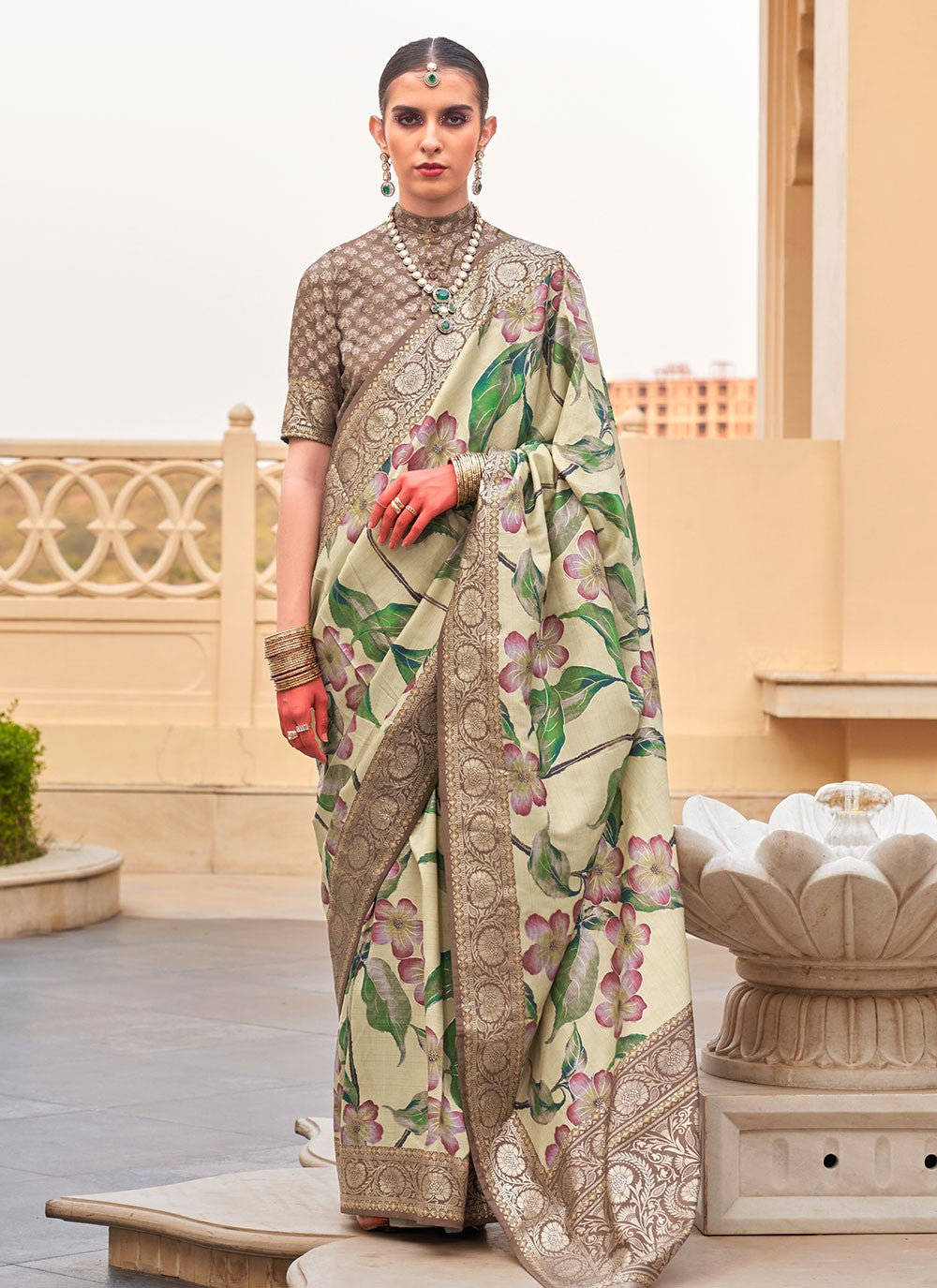 Contemporary Floral Printed Silk Saree - S6277