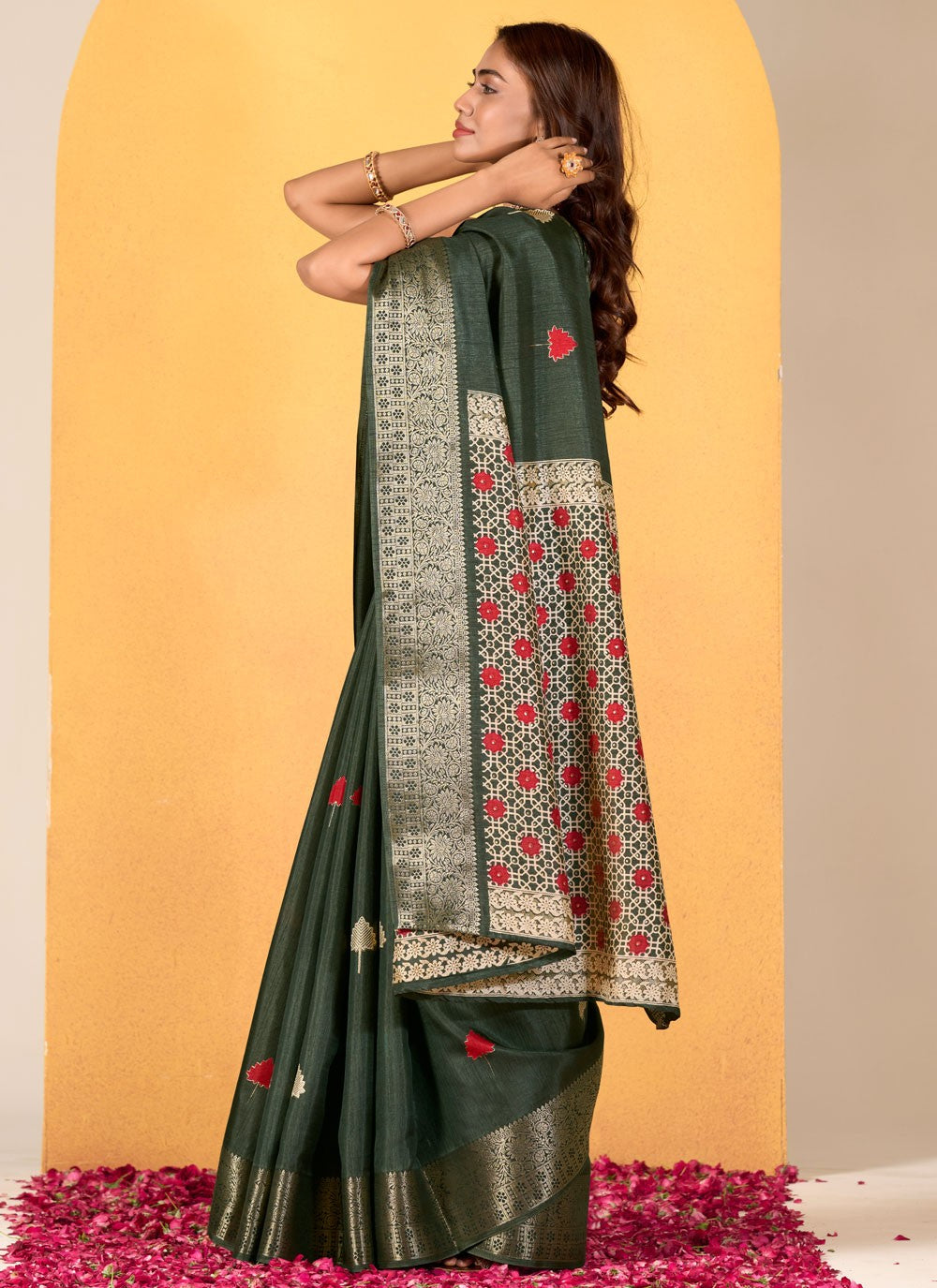 Classic Foliage Prints Silk Saree - S7675