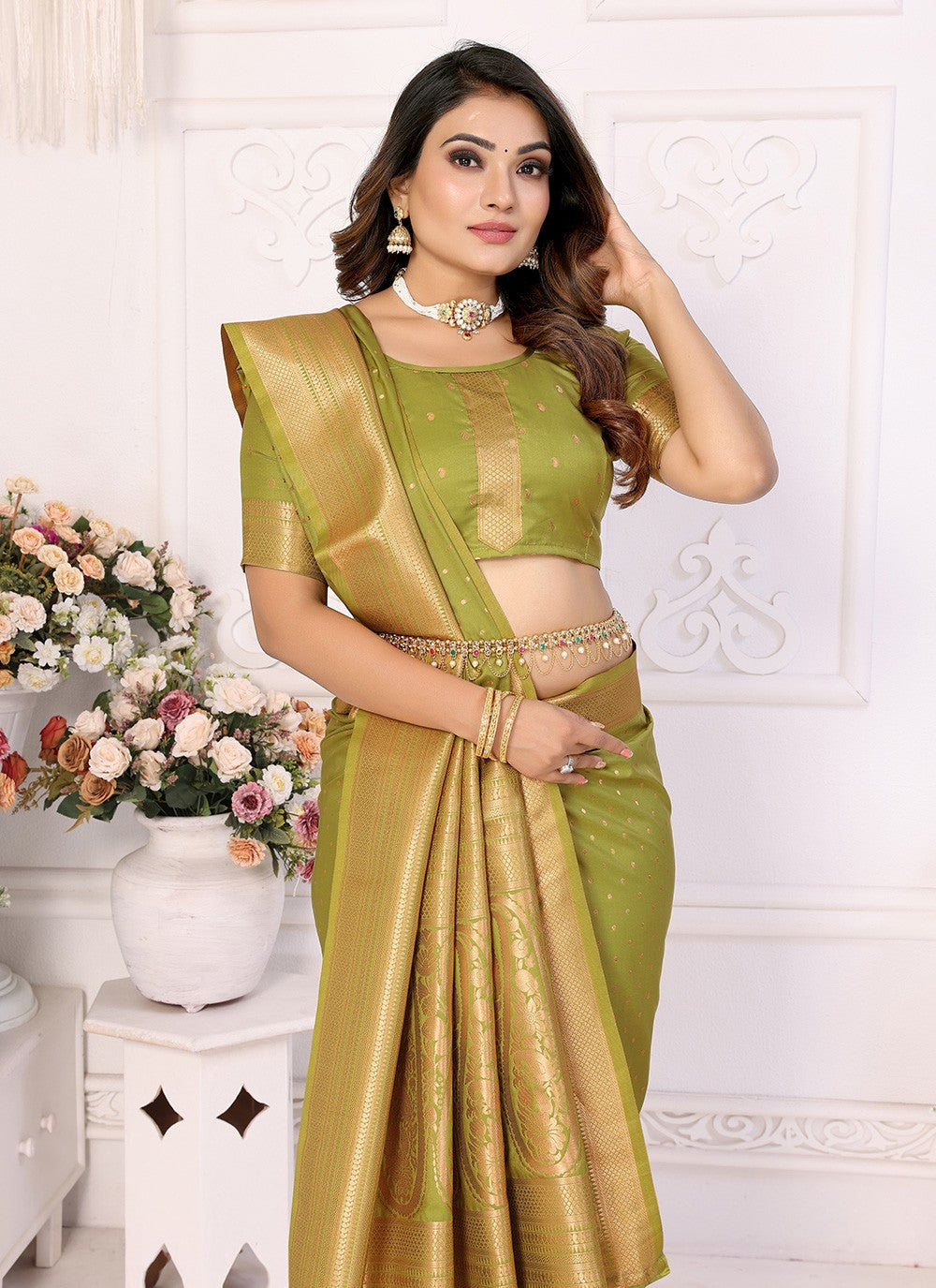 Woven Silk Green Trendy Saree S15088