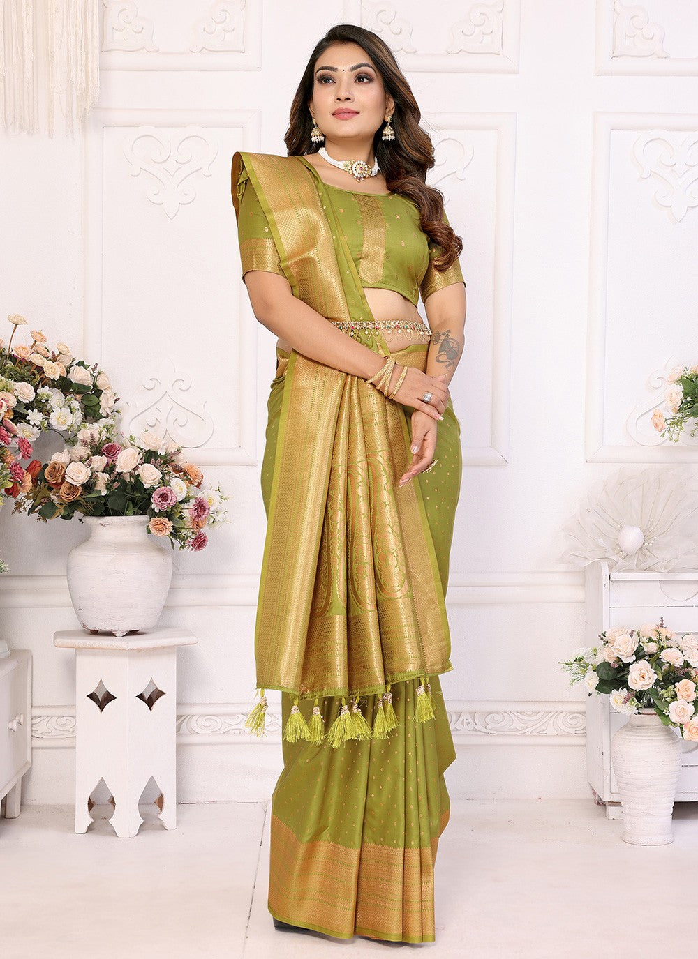 Woven Silk Green Trendy Saree S15088